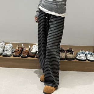 26早春新款 MIMBLANCHE 加绒条纹休闲长裤 现货