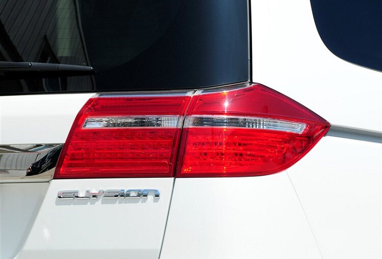 适用于12 13 14 15年款本田艾力绅后防追尾灯刹车灯倒车灯半总成