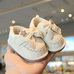 公主皮面单鞋 春秋款 透气软底防滑女童叫叫鞋 婴幼儿童鞋 宝宝学步鞋