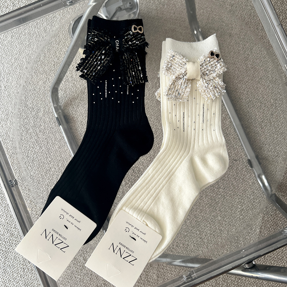 小香风蝴蝶结水钻流星饰品袜中筒