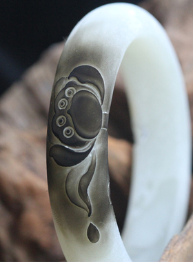 和田玉加工雕刻手镯定制