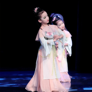 阳春三月儿童古典舞演出服春意浓桃之夭夭中国舞团扇道具舞蹈服装