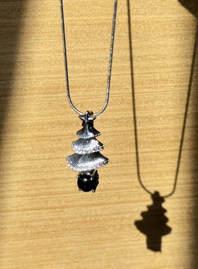 银色圣诞树金运石项链