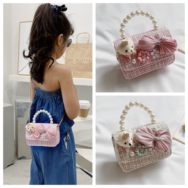 卡通洋气草莓熊秋冬毛茸茸