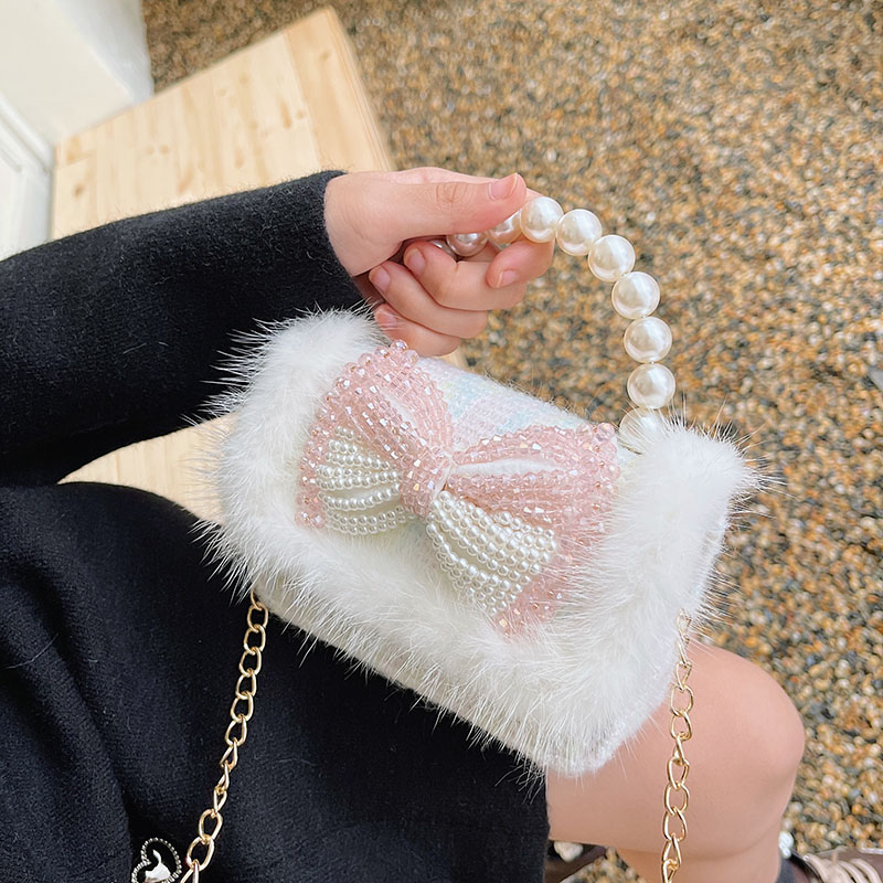 女童毛茸茸儿童小香风流行斜挎包