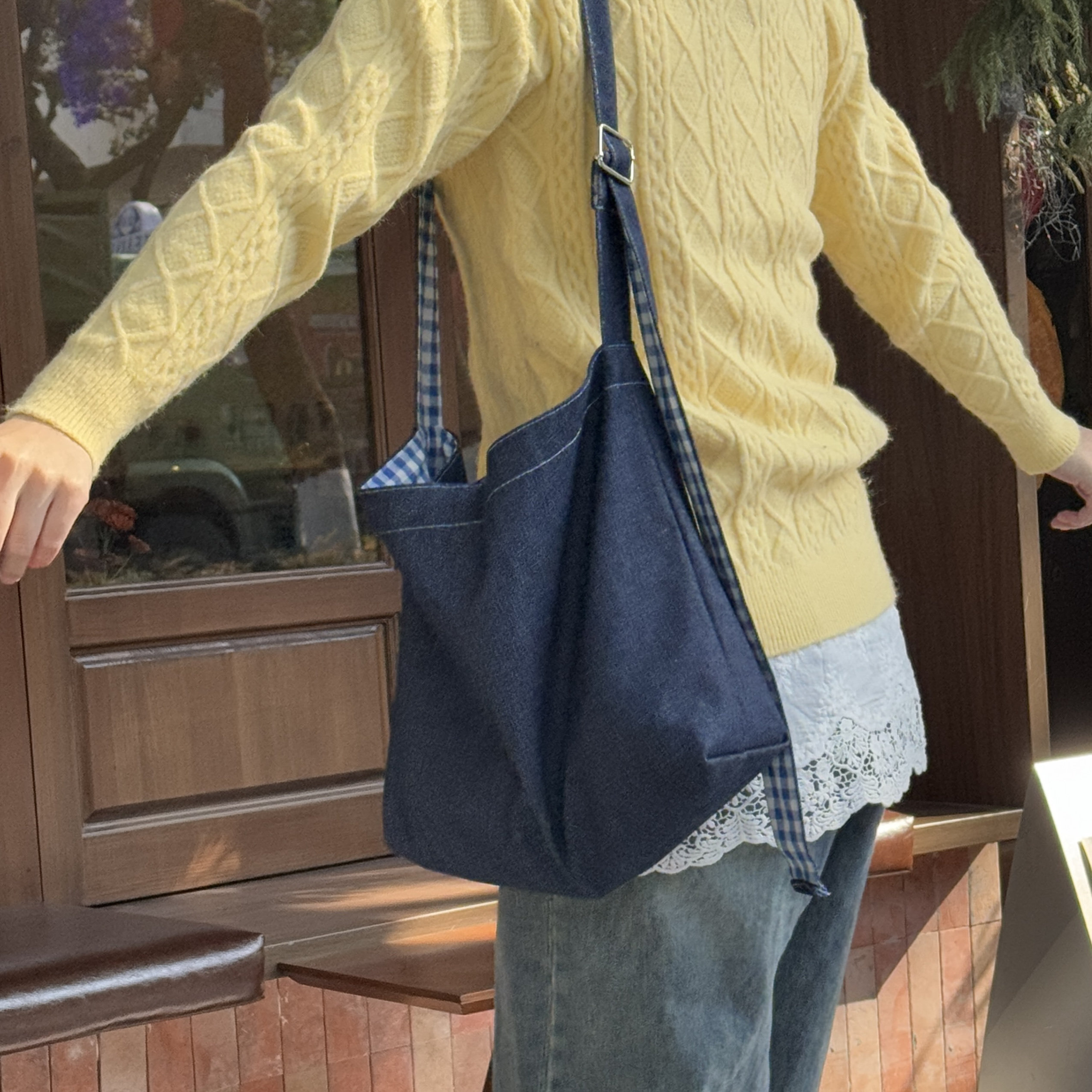 LU早秋复古牛仔蓝单肩斜挎包女厚实文艺百搭学生格子帆布包购物袋