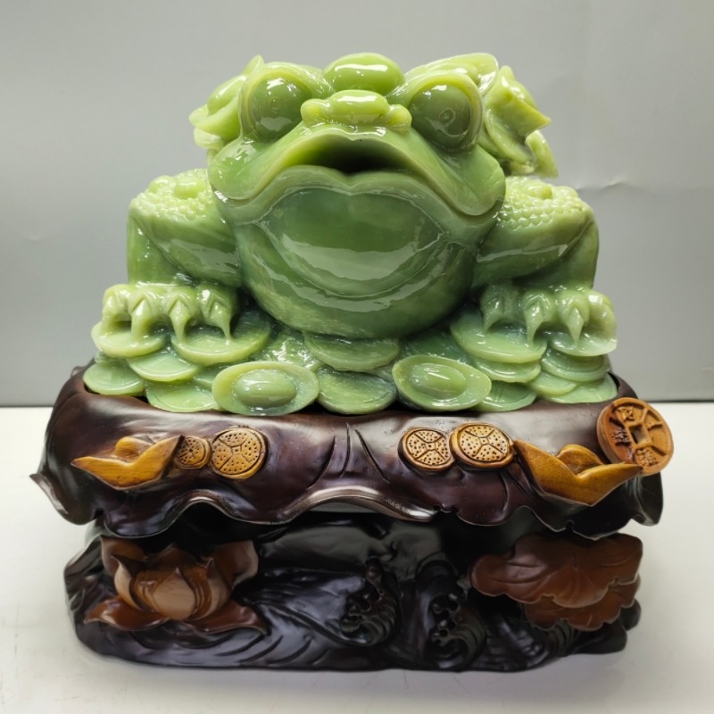 精品岫玉金蟾寓意招财进宝整石整料雕刻玉石摆件