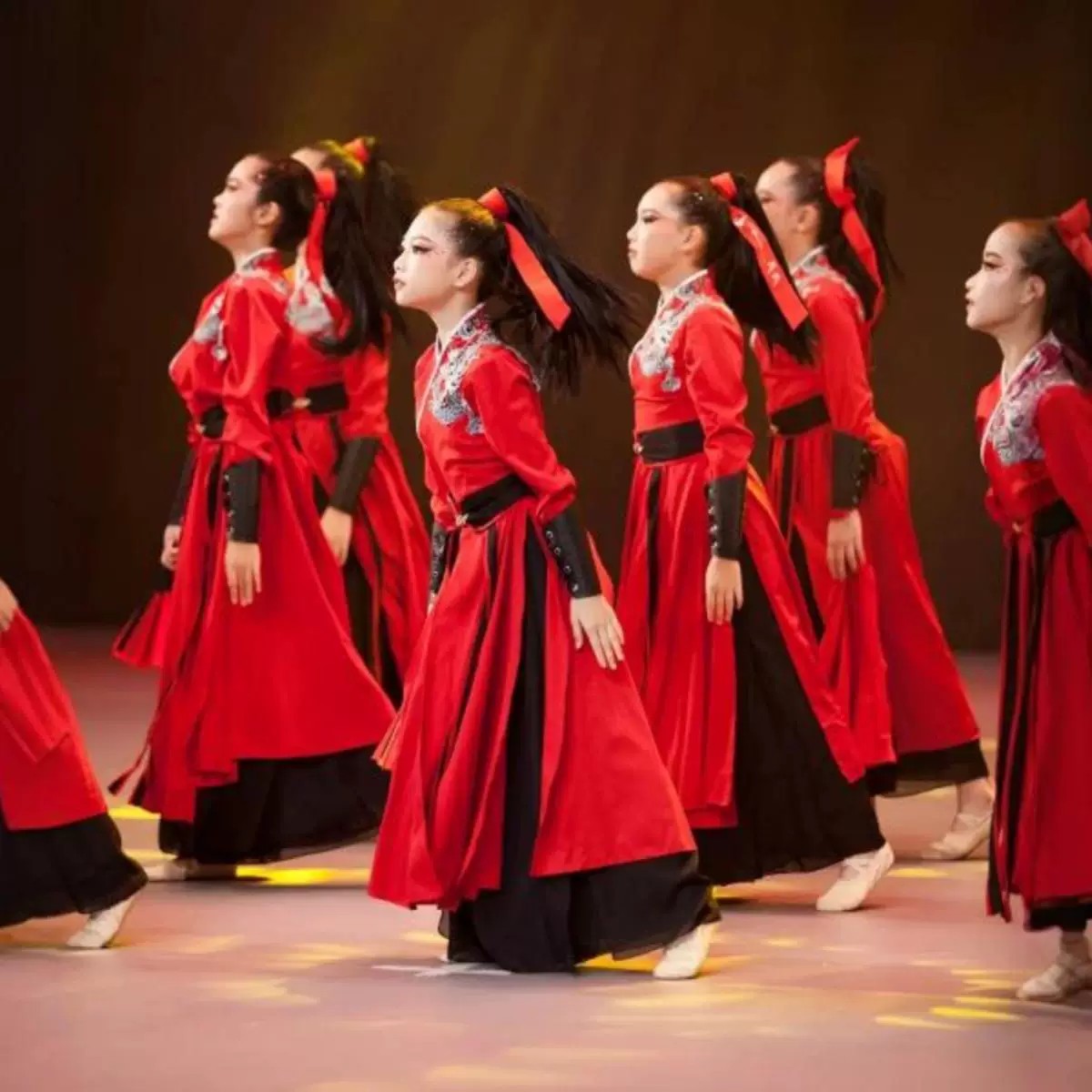 儿童扇子舞古典舞舞蹈龙吟演出服表演太极剑练功侠客中国打鼓古典