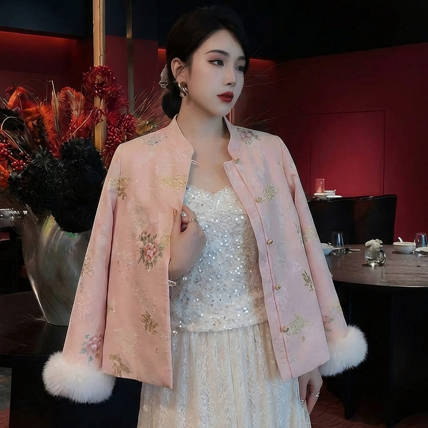 新中式国风刺绣羽绒服女