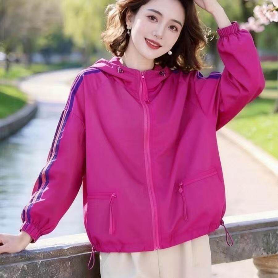 时尚洋气连帽薄款显白防晒外套2026春季新款显瘦百搭休闲减龄上衣图片