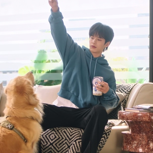 原版双轨何与靳朝同款卫衣秋冬休闲连帽长袖上衣男衣服百搭潮