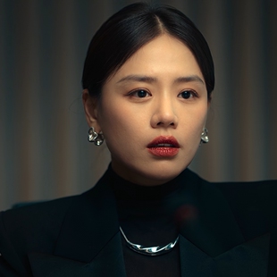 原版人之初马思纯吴飞飞同款耳环女法式高级感设计气质耳饰潮