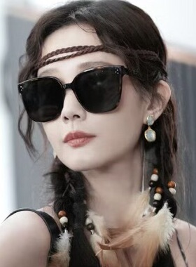 姐姐妹妹抓娃娃李一桐同款墨镜