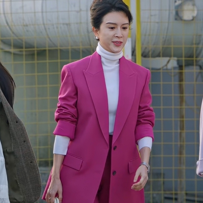 骄阳似我姜云金巧巧同款西装