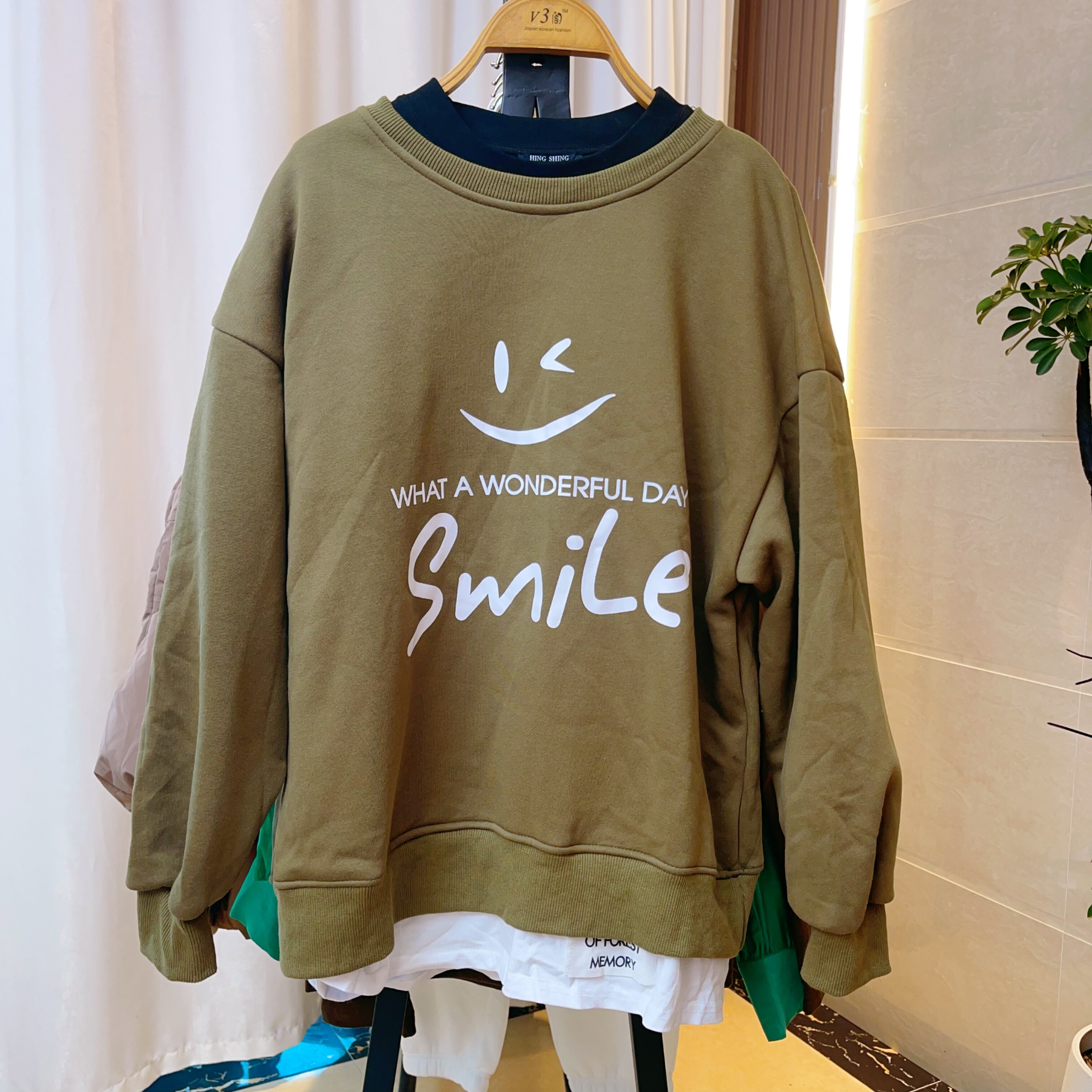 欧货2025秋冬季时尚百搭圆领长袖加绒厚款假两件卫衣女上衣军绿色