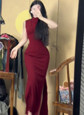 画报夫人原创自制新中式高级气质港工复古红色旗袍 名红枝