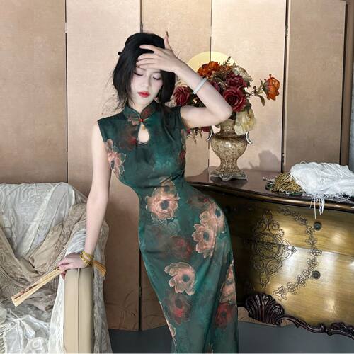 画报夫人原创自制显瘦国风提花缎面温柔复古旗袍 枝绿