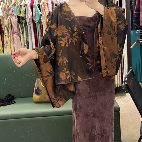 LHMknk1画报夫人原创自制富贵显瘦荡领连衣裙 铜氨人丝深咖色