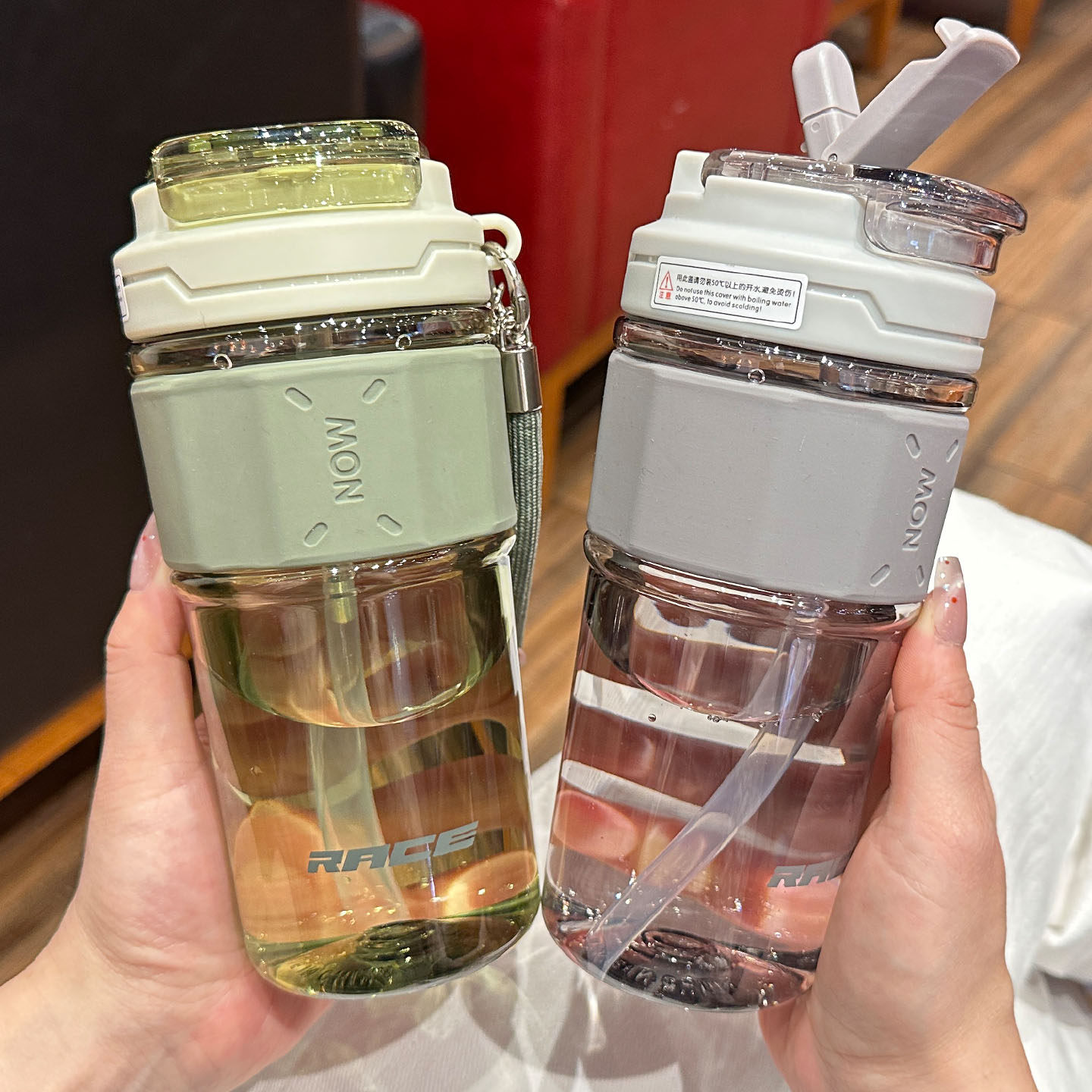 简约大容量双饮吸管杯图片