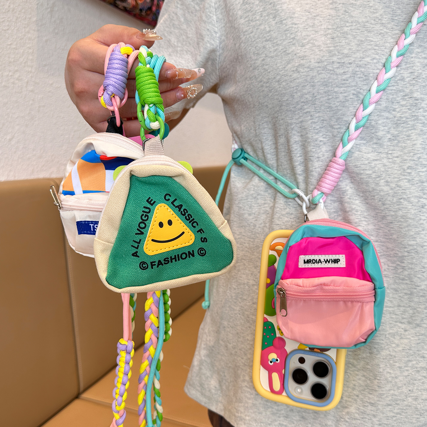 迷你小书包手机挂绳网红ins风可爱零钱包防丢长款可调节挂脖绳