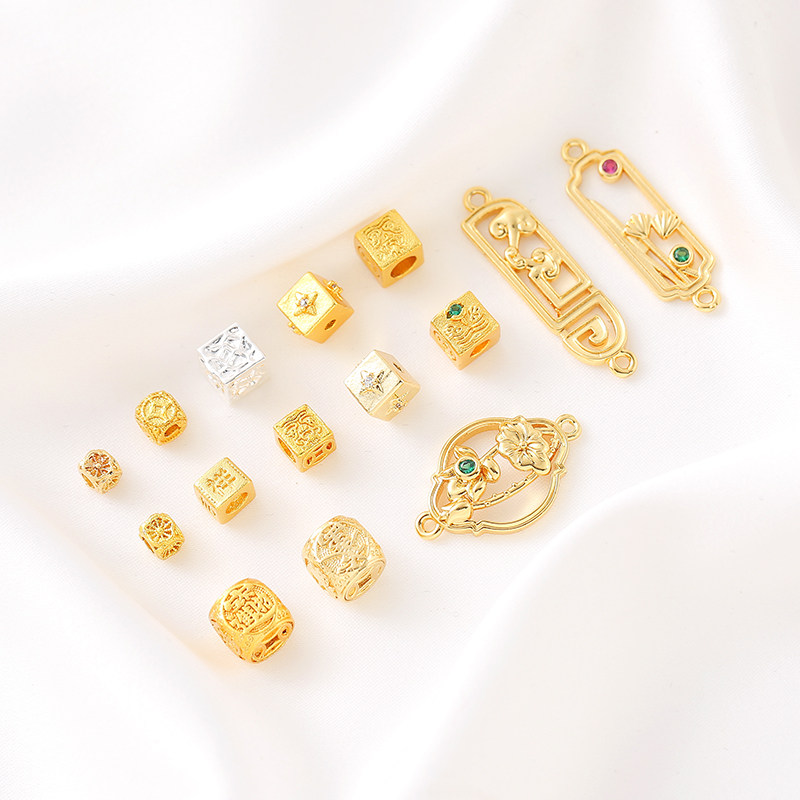 沙金保色四芒星钱币吉祥如意方形隔珠梅花回纹莲花双吊手链项链件