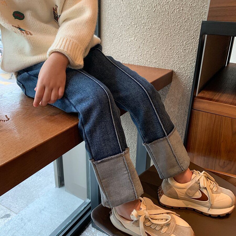 女童加绒牛仔裤一体绒2024冬季新款韩版儿童女宝宝修身直筒裤子潮