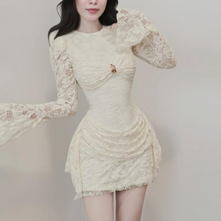 蕾丝拼接微透不规则长袖 赫本小夜曲纯欲气质 连衣裙女秋 Sisjuly