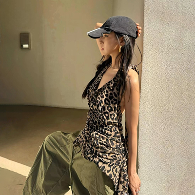 搞怪个性豹纹挂脖吊带