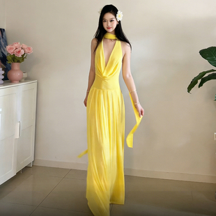 荡领挂脖飘带ins纯欲风吊带连衣裙女 油菜花田清新气质 Sisjuly