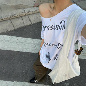 #Sisjuly# 高街复古oversize宽松休闲风潮酷百搭斜肩性感T恤女夏