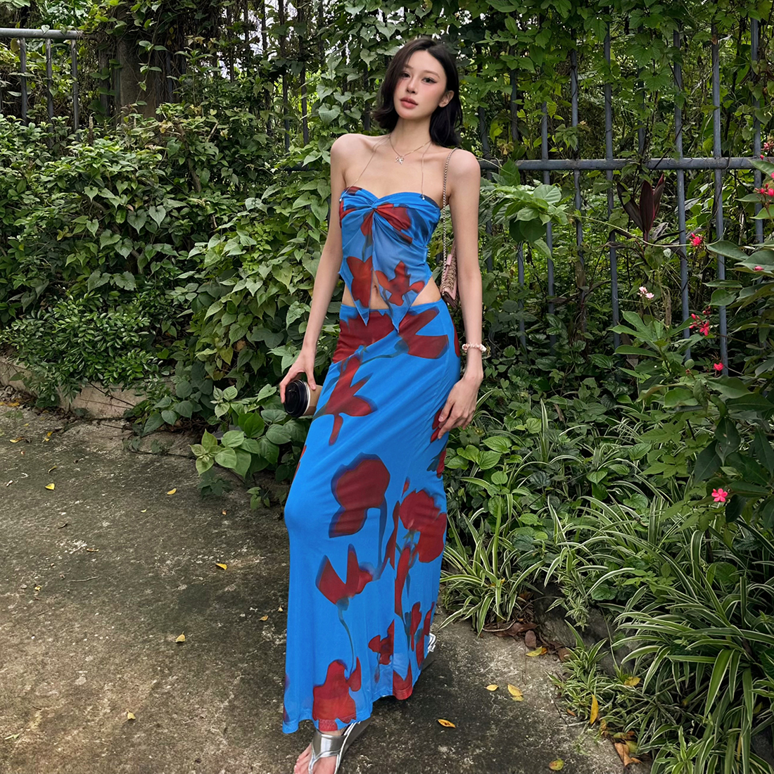 花卉印花拧结抹胸高腰半裙套装女