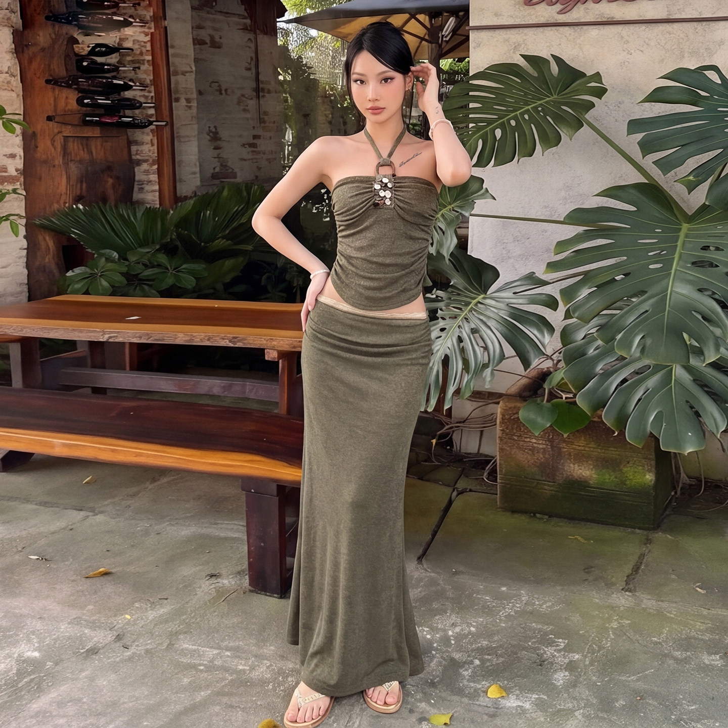 #Sisjuly#温柔气质个性纽扣装饰褶皱挂脖式吊带 修身长裙套装女夏