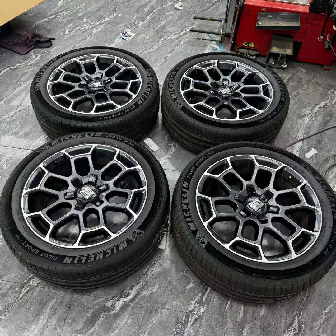 坦克700原厂22寸轮毂原厂拆车件轮胎轮毂275/50R22米其林PS4SUV
