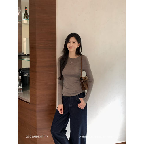 经典百搭显瘦精仿羊毛针织打底衫