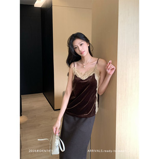 IDENTIFY 法式睫毛蕾丝撞色拼接背心吊带女秋季丝绒V领小衫上衣