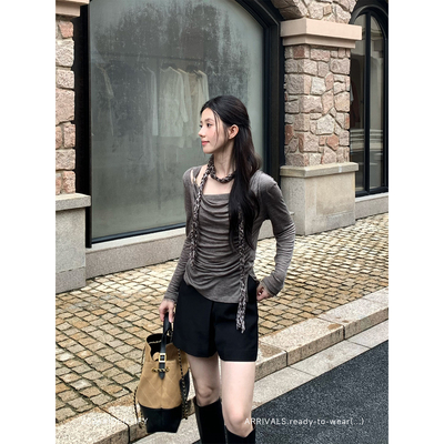 时髦一字领褶皱收腰打底针织衫女