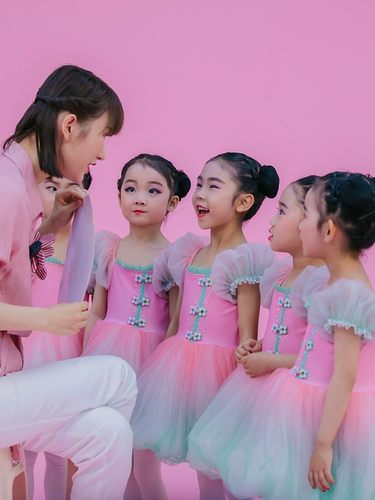 other/其他女清新现代舞推荐