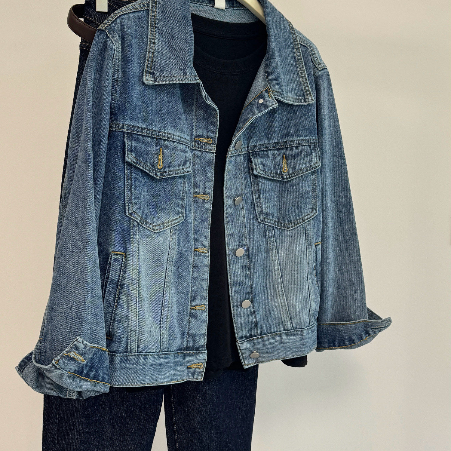 定制水洗蓝  正肩牛仔外套女2025春装长袖韩版显瘦夹克短款上衣潮