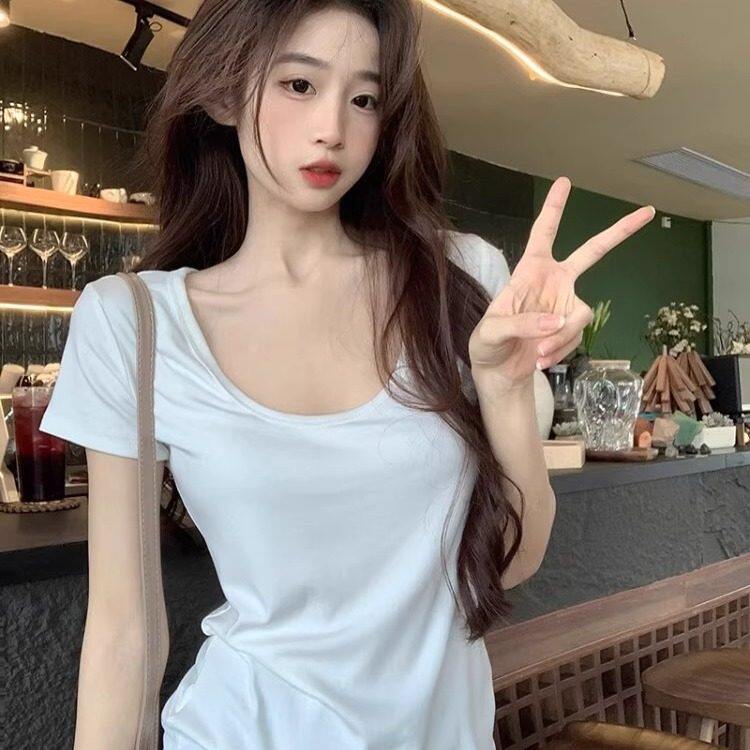 2025初夏穿搭新款方领U领正肩短袖t恤女独特漂亮小众纯欲白色上衣