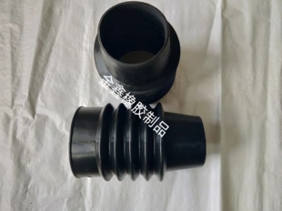 内径160mm橡胶伸缩波纹管桥梁排水大小头管PVC管道泄水连接软接头
