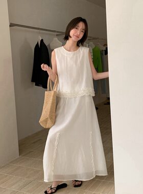 韩国气质温柔木耳边无袖上衣背心+显瘦半身裙两件套裙子2026夏季
