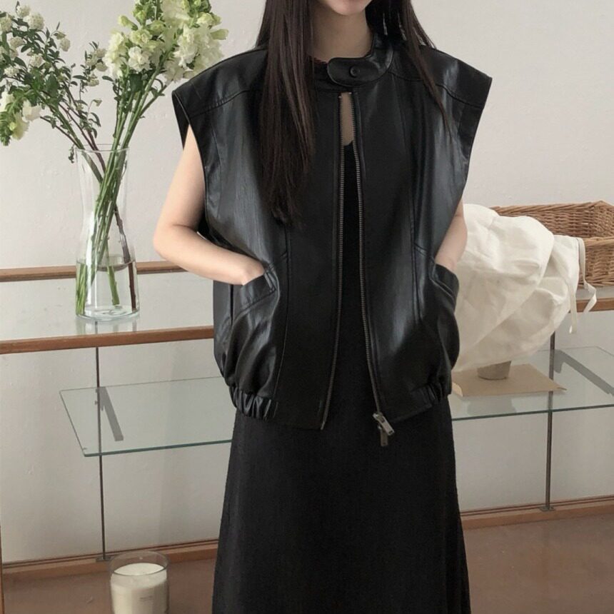 韩国东大门秋季复古帅气圆领拉链无袖PU皮马甲外套女2026秋季新品