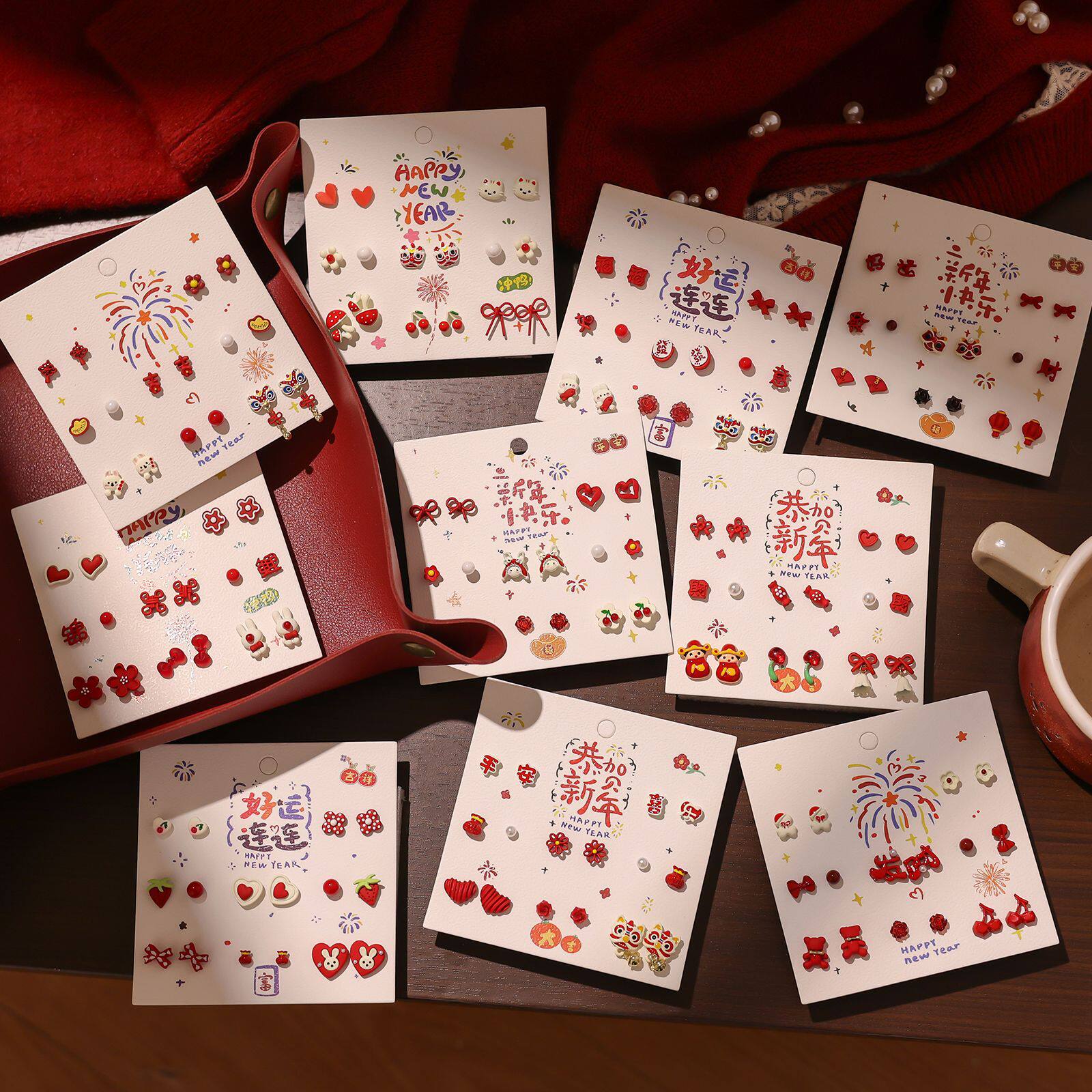 2026新款过年春节耳钉本命年红色系小巧可爱耳环国风喜庆醒狮耳饰