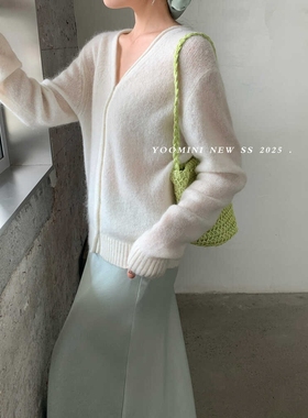YOOMINI-简约V领针织开衫2025初秋上新针织开衫含100%羊毛