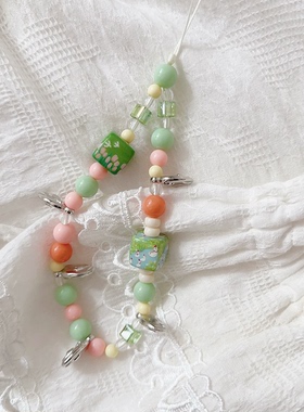 夏天清新绿色手机链手机挂绳郁金香花ins风ccd相机挂件挂手腕原创