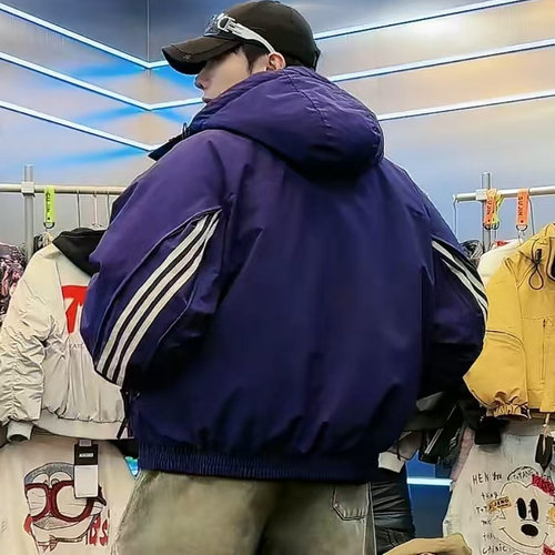 586-588素3冬季潮牌男女袖子拉链三条杠冲锋连帽羽绒服 YR66900