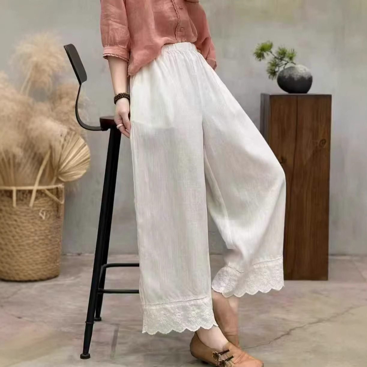 2026春夏季新款2626休闲亚麻宽松蕾丝花边拼接九分女裤