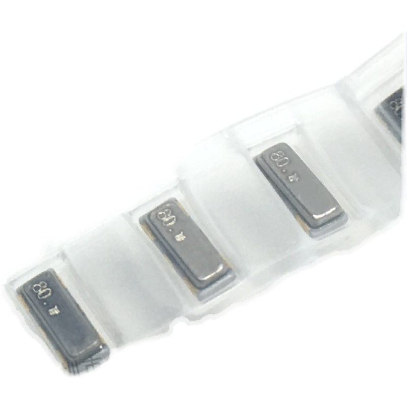 全新 CSTCE8M00G52-RO 3.2*1.3 三脚贴片 8MHZ 陶瓷晶振贴片