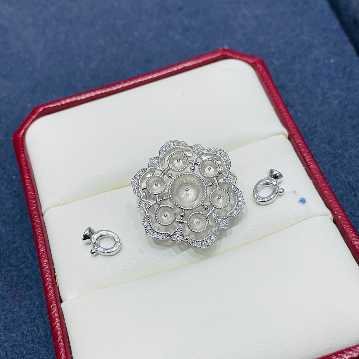 国内精工时尚珍珠项链扣胸针纯银S925多珠多功能M家款项链扣3-7mm