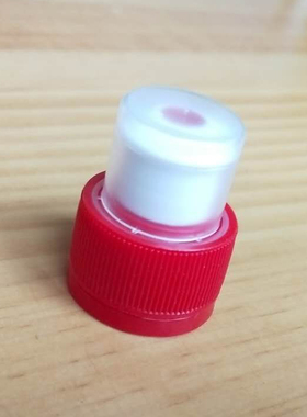 红色瓶盖 可调节出水量用于可乐 雪碧 等28mm直径瓶口的饮料瓶上